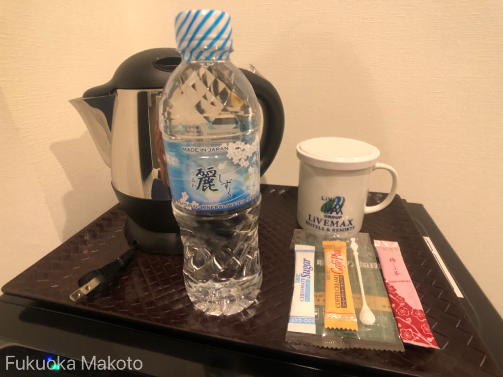 ホテルリブマックス大阪ドーム前 水 コーヒー